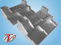 Viscardi Modellisti, stampi per termoformatura con tecniche di fresatura a CN e classici metodi artigianali