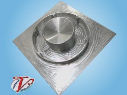 Viscardi Modellisti, stampi per termoformatura con tecniche di fresatura a CN e classici metodi artigianali