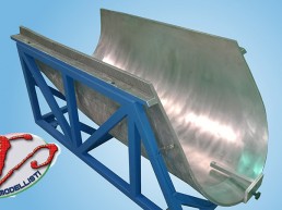 Viscardi Modellisti, attrezzature di produzione fondamentali per il completamento dei processi produttivi.