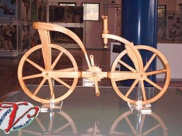 Viscardi Modellisti, prototipi in legno al metallo, resine, polistirolo, gomme per colata e materie plastiche
